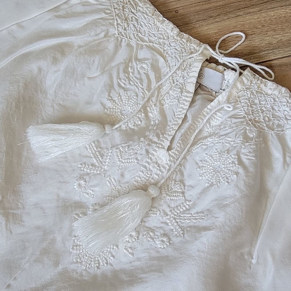 Joie 100% Silk Vintage Embroidered Tassel Peasant Blouse in Ivory White - Picture 5 of 13